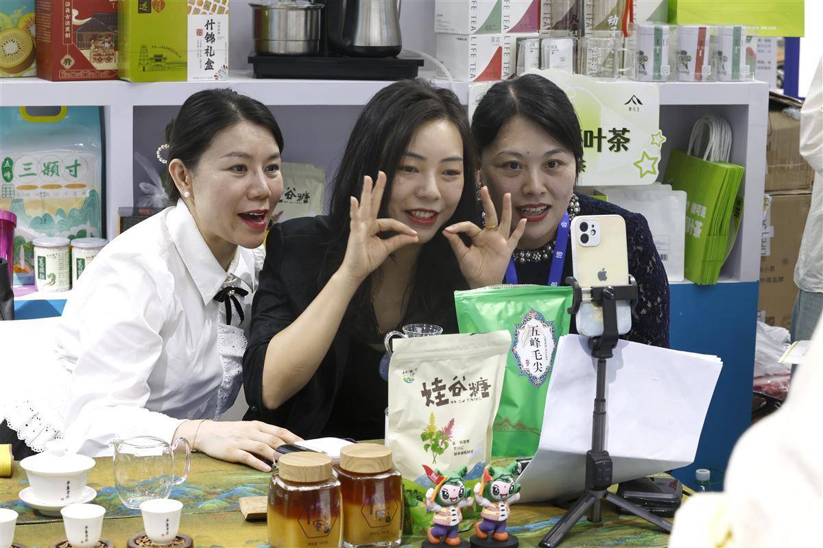 皇冠游戏网站多少